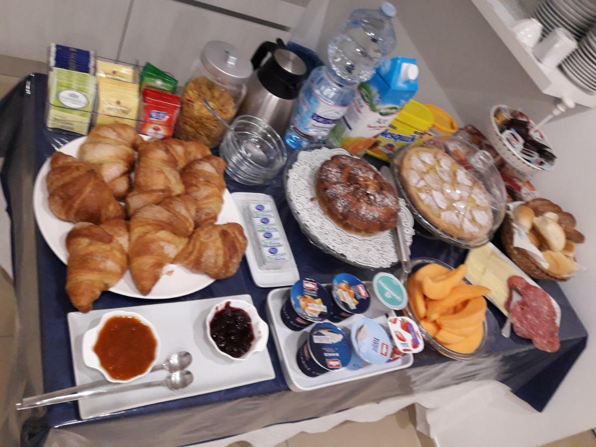 B&B Degli Aranci Palinuro Buitenkant foto
